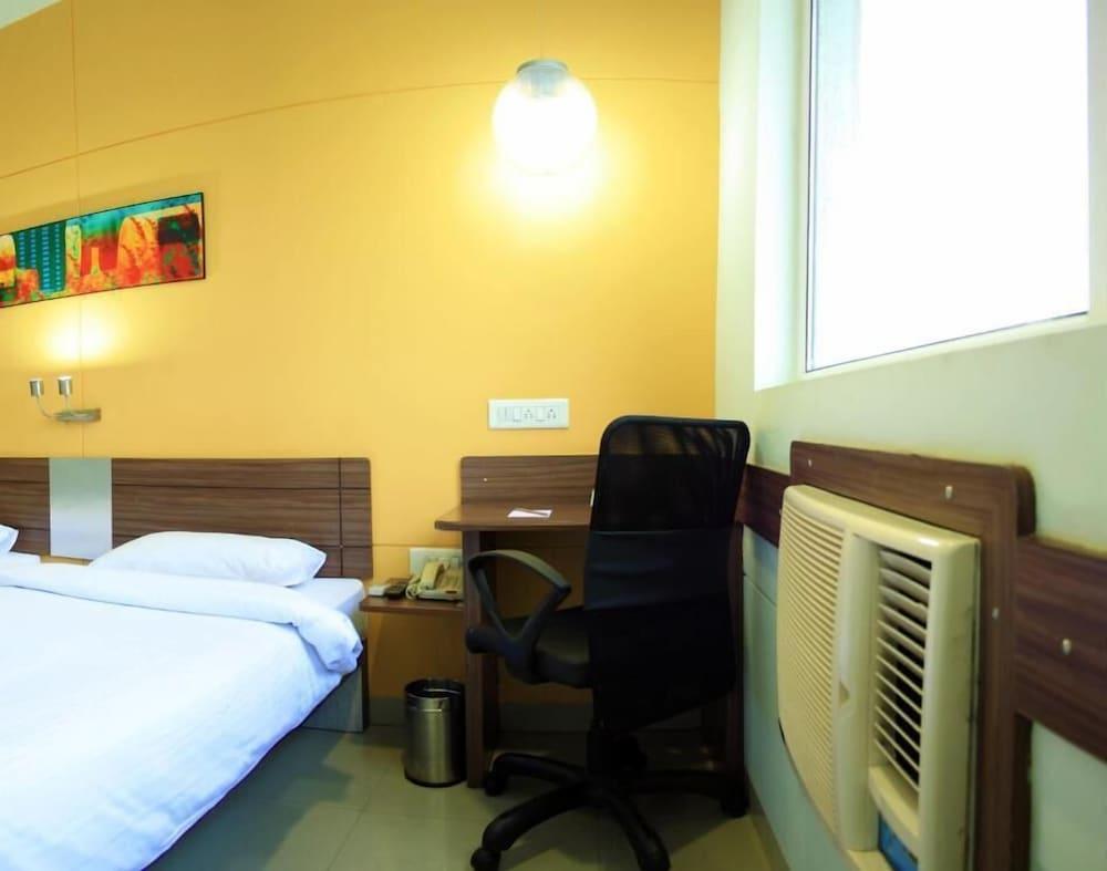 Hotel Manesar Gurgaon Buitenkant foto